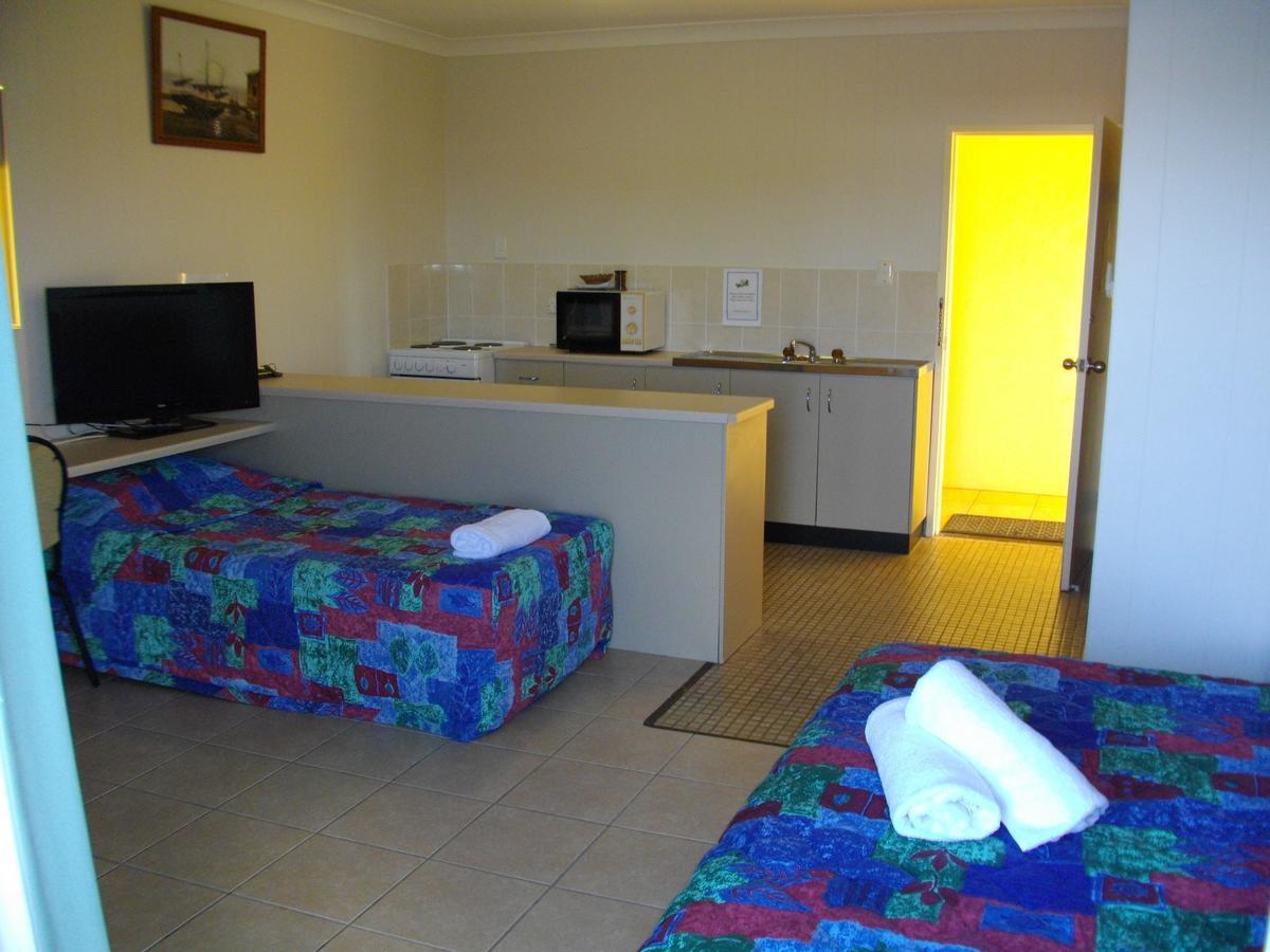 Kurrimine Beach Motel Екстериор снимка
